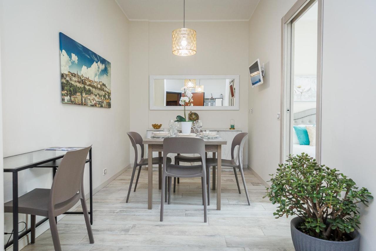 Snt Apartment - City Center Bergamo Ngoại thất bức ảnh