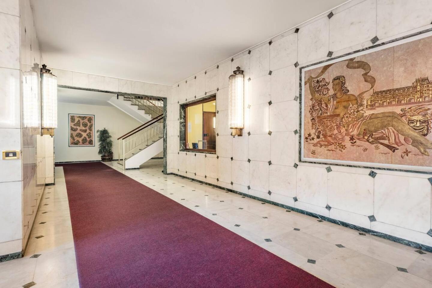 Snt Apartment - City Center Bergamo Ngoại thất bức ảnh